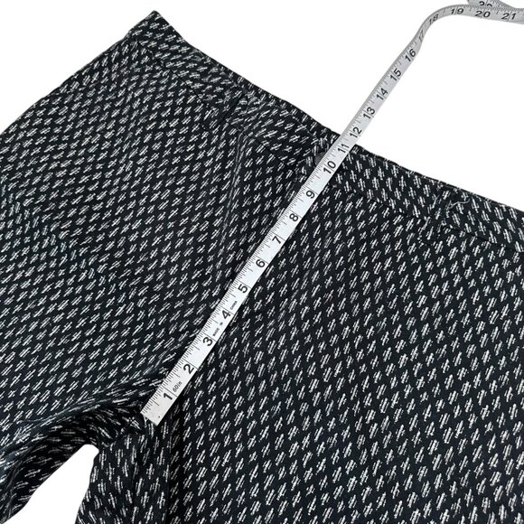 Riders By Lee Women 6" Inseam Black & White Printed Cotton/Spandex Shorts SZ 18M - Picture 6 of 12